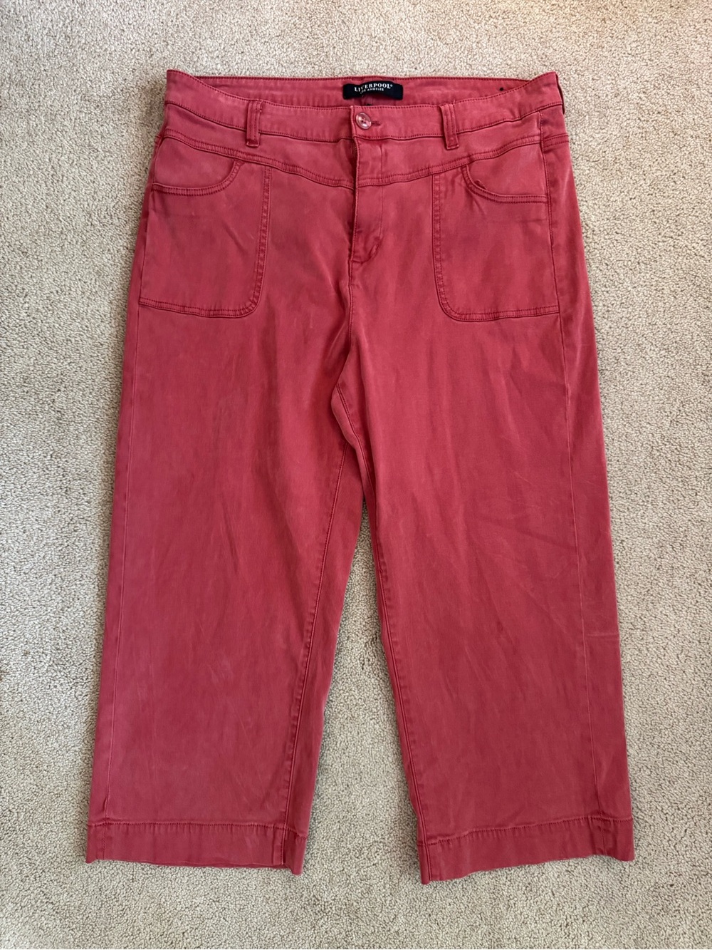 Liverpool Women's Cropped Stretch Pants - Red